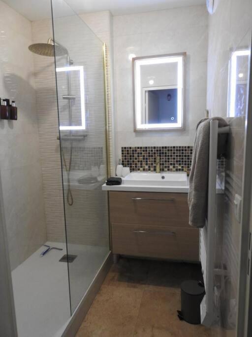 Suite Cosy&Jacuzzi 瑟农 外观 照片